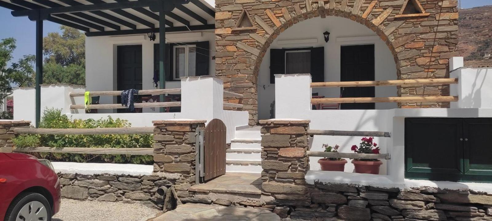 Porto Apergis Agios Ioannis (Tinos) Exterior foto