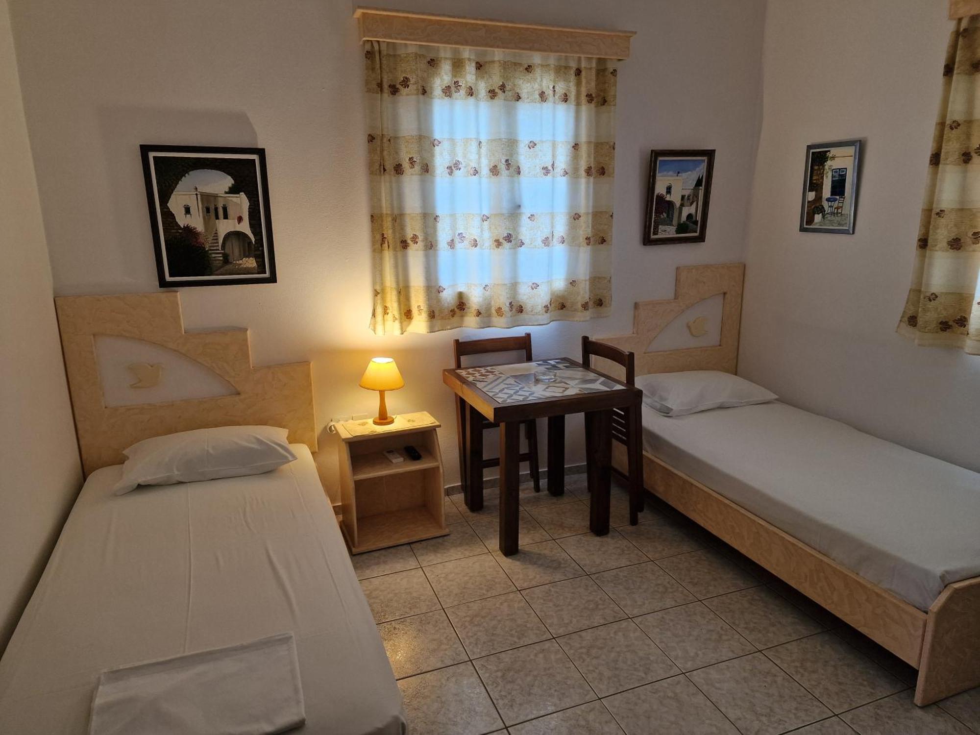 Porto Apergis Agios Ioannis (Tinos) Exterior foto